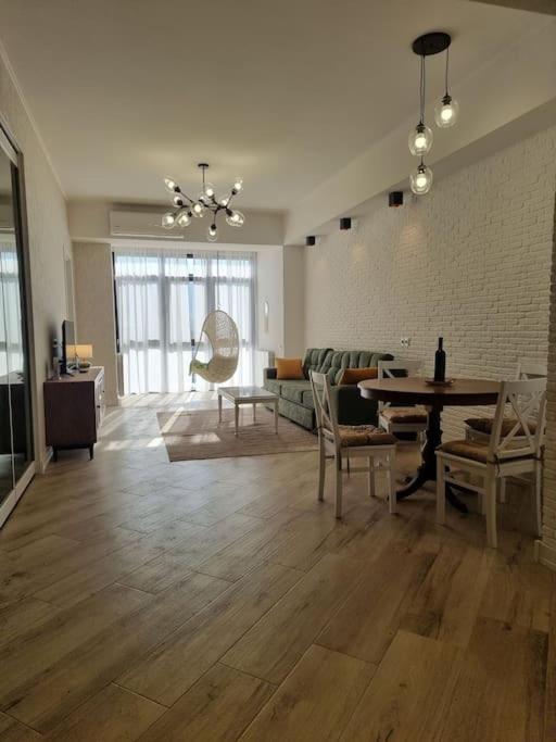 Morkinali Apartment Тбилиси Екстериор снимка